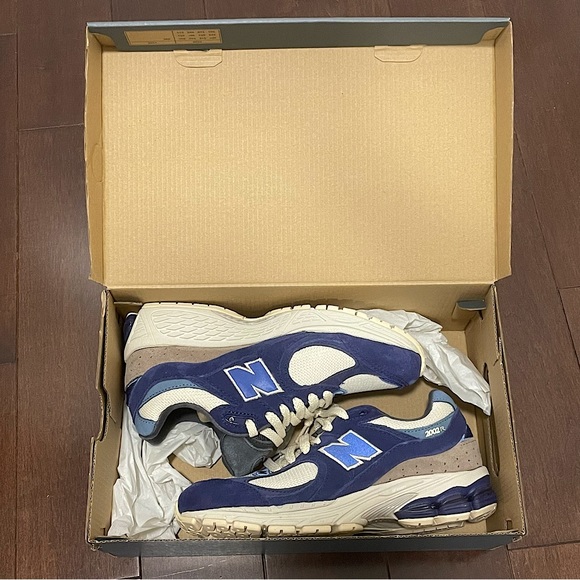 NEW BALANCE 2002 NIGHT TIDE - Picture 8 of 8